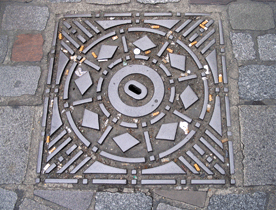 SEWER WITH SKEWED DIAMONDS